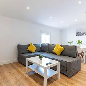 https://reial-4-tarragona.top-hotels-tarragona.com